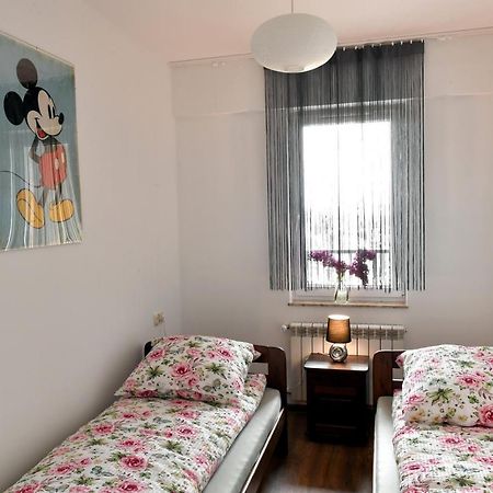 Angels A Apartment Затор Екстериор снимка