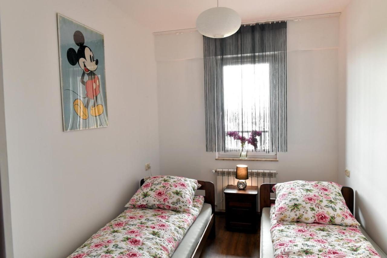 Angels A Apartment Затор Екстериор снимка